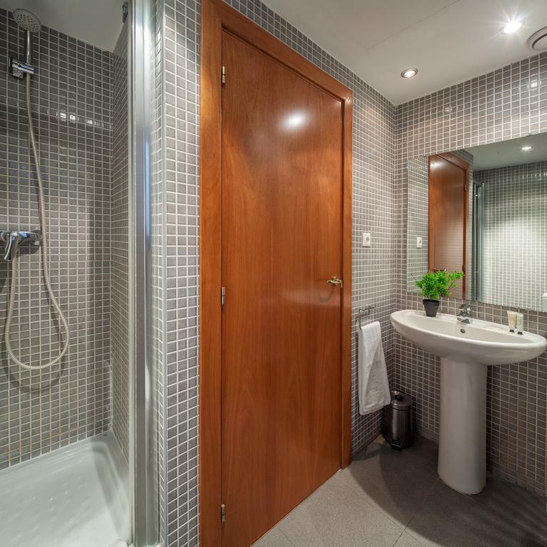Habitat Apartments Carders Барселона Номер фото