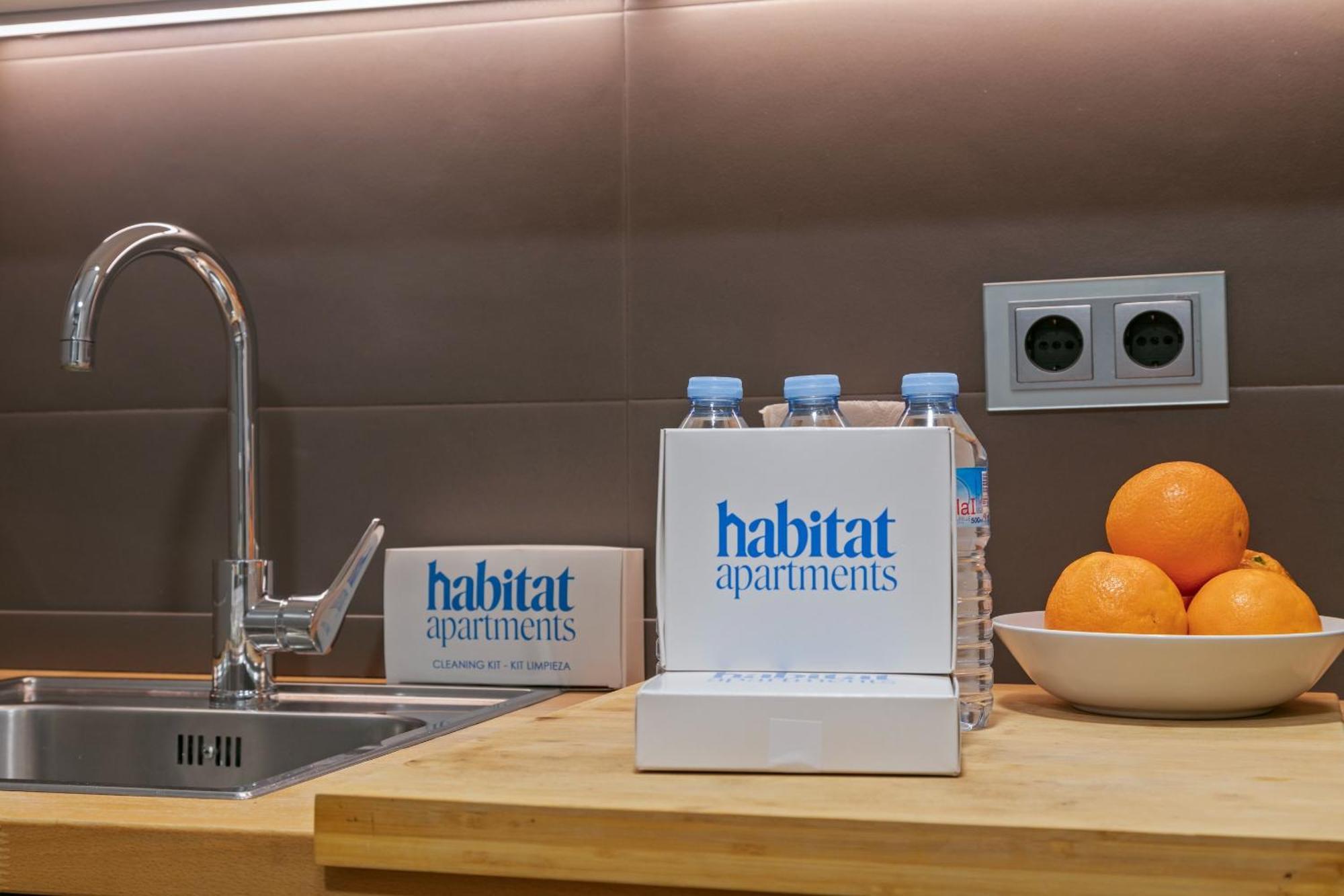 Habitat Apartments Carders Барселона Экстерьер фото